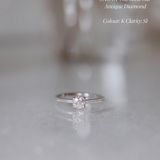 Gammeldags Solitärring med Antikdiamant - Old Mine Cut