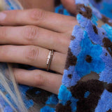 Jade Petite Ring med svarta diamanter