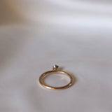 Tiny Solitaire Ring med Champagnediamant