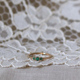 Vintage Style Mini Edith Ring med Smaragder
