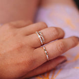 Hilda Ring med Smaragder och Diamanter