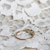 Elise Ring med Olivgröna Safirer