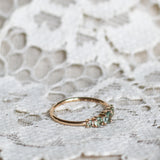 Elise Ring med Olivgröna Safirer